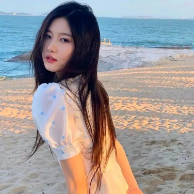 东德蕾丝的爱欲